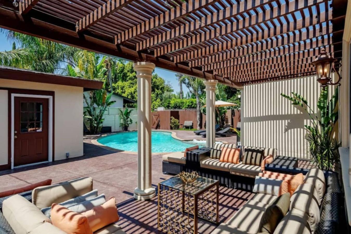 468a Massive 5 Bedroom With Beautiful Pool Casa vacanze